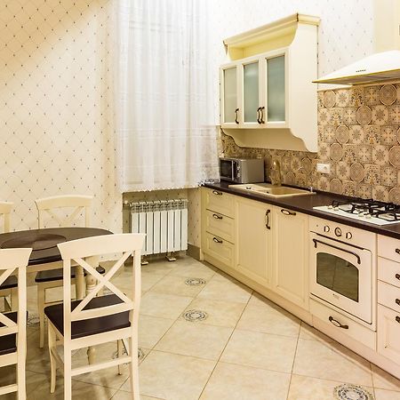 Фредра, 6 Львов Экстерьер фото